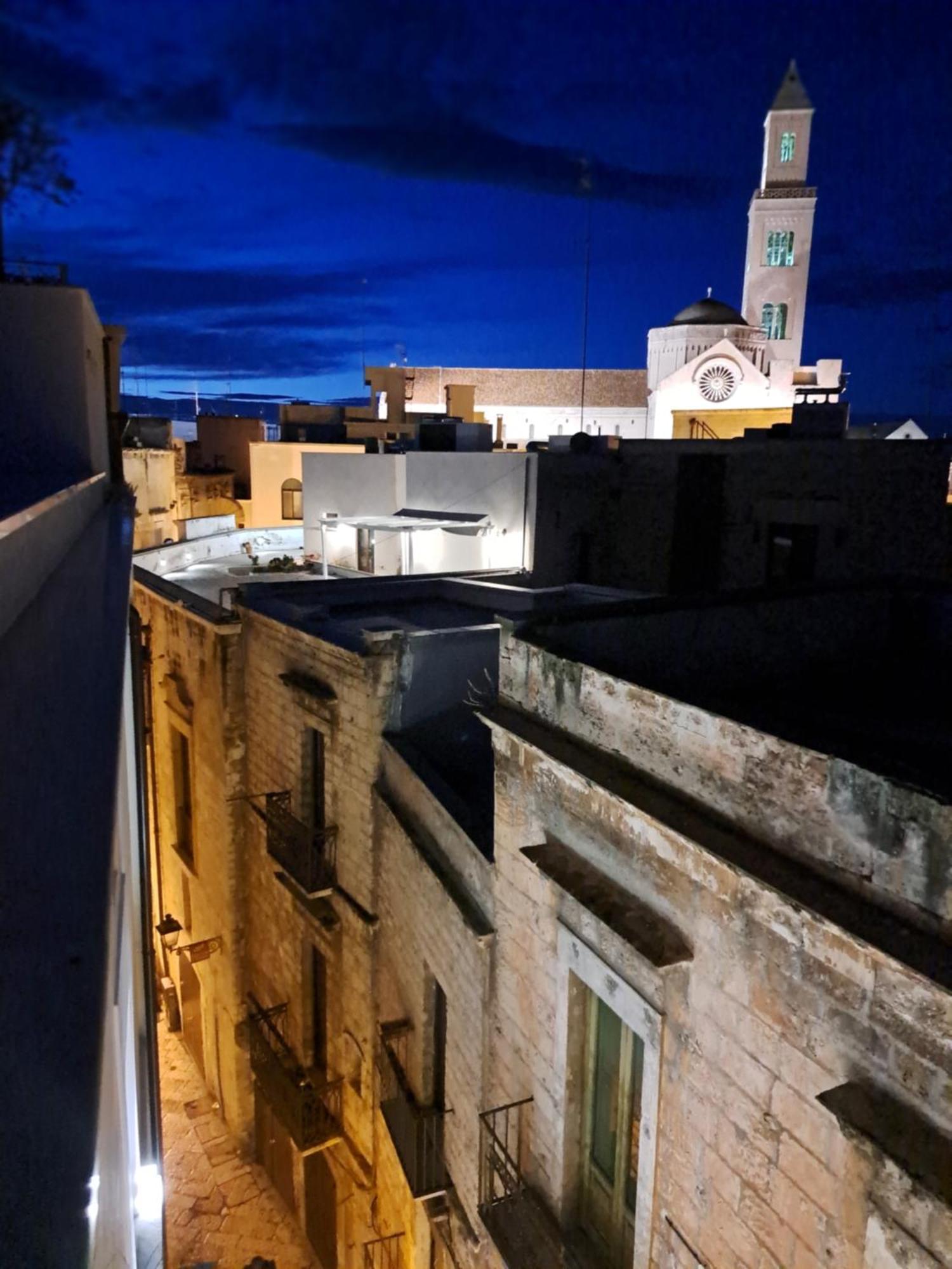 Apartament Palazzo Boccapianola Bari Zewnętrze zdjęcie