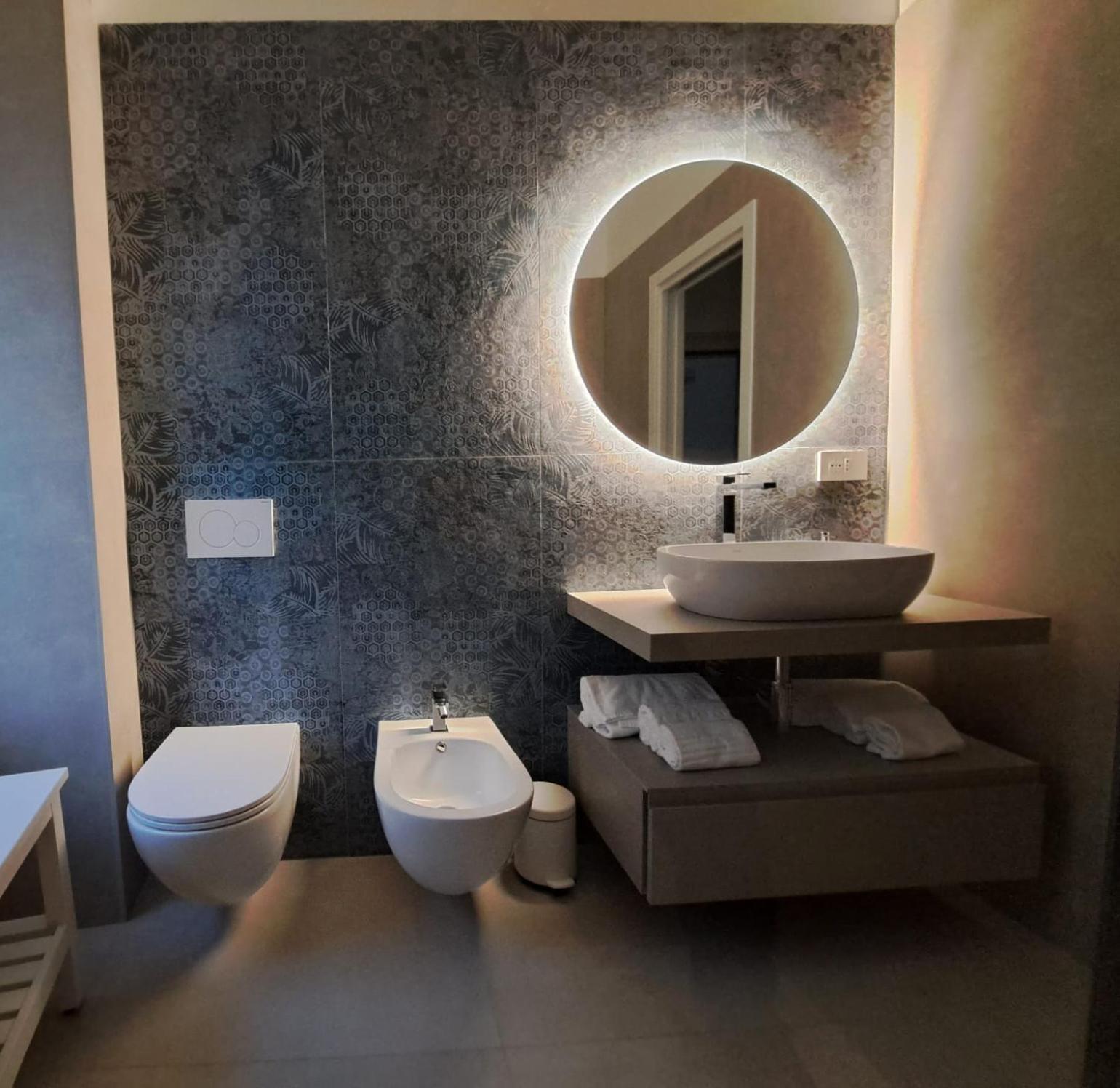 Apartament Palazzo Boccapianola Bari Zewnętrze zdjęcie