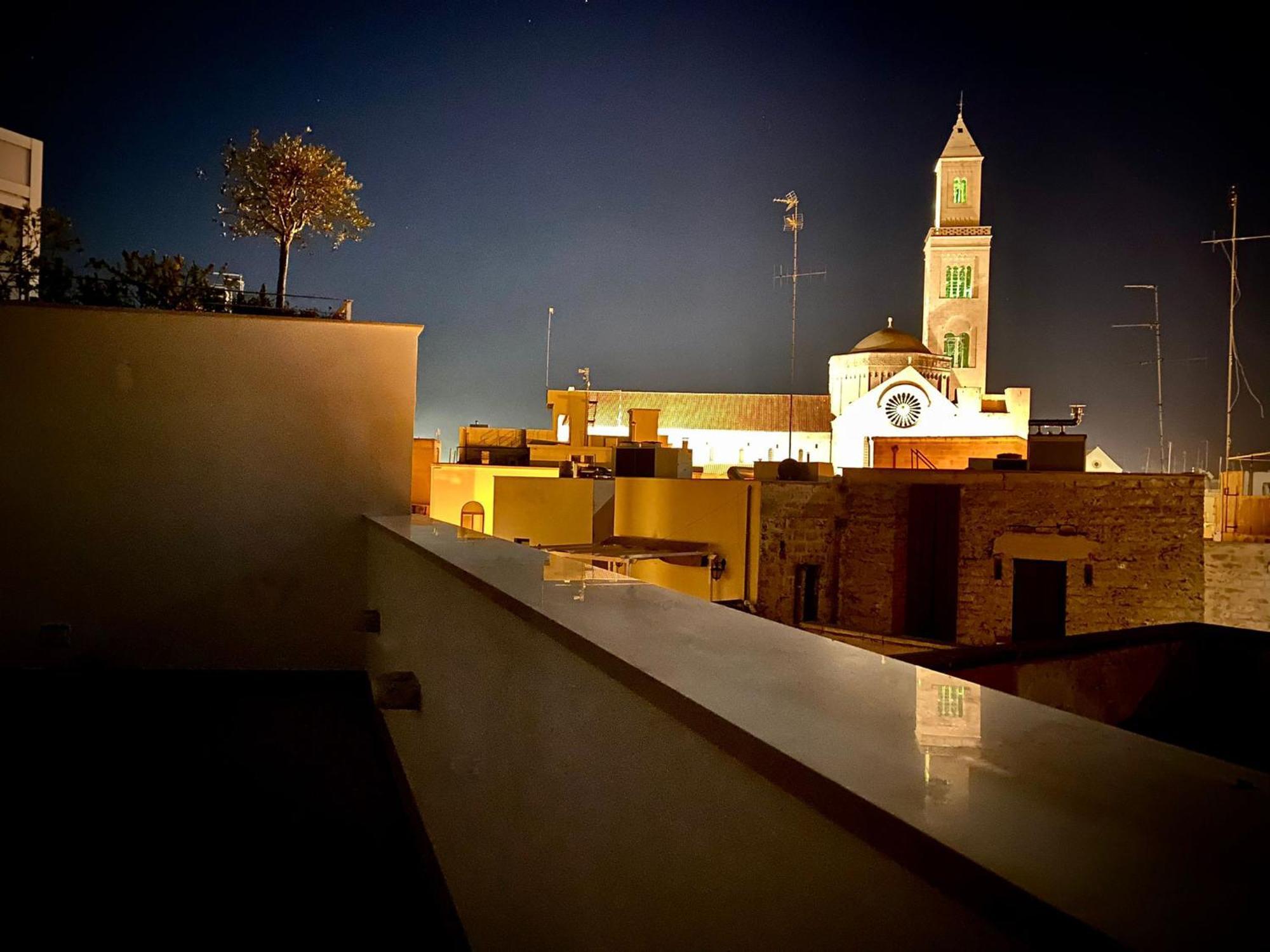 Apartament Palazzo Boccapianola Bari Zewnętrze zdjęcie